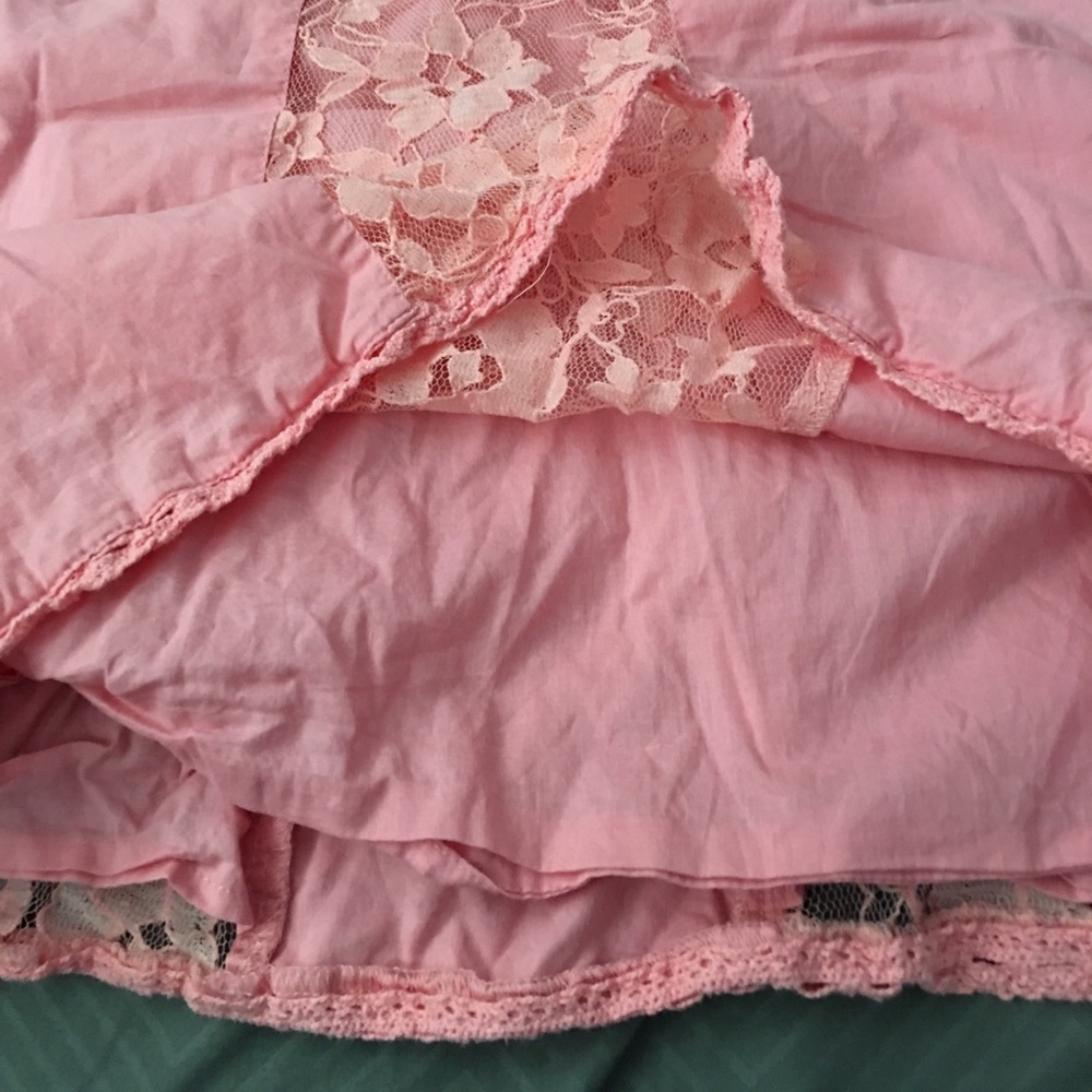 Pink tank top/cami - Picture 5 of 8